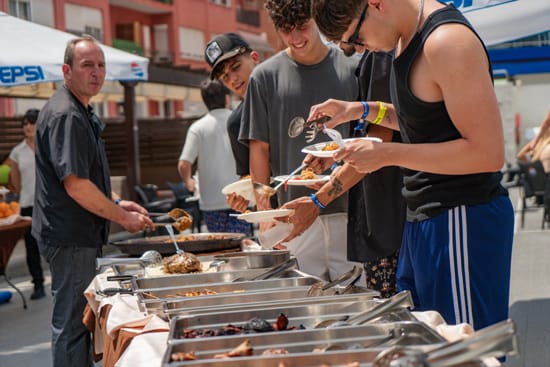 BBQ in hotel + Queen Vic